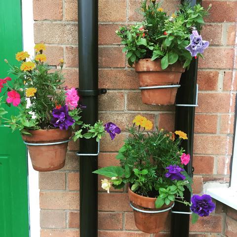 drainpipe plant pots Drainpipe Plant Pot Holder Brackets 3 Pack for £11.99