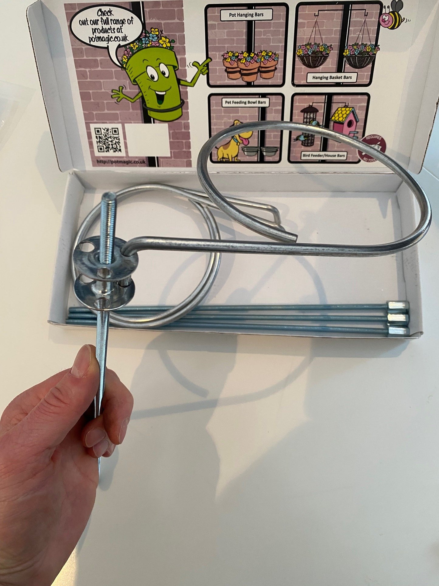 WOW Fully Height Adjustable Pan Trap Kit with 3 pan rings and 1.2m solid steel 4pc collapsible post - £15.75 - Ships Worldwide